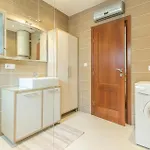 بيت للعطل Three-bedroom In
