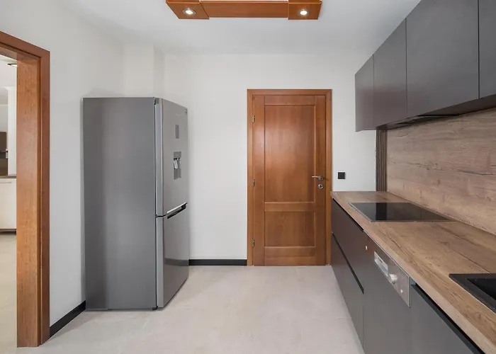 Three-bedroom In Porec * Porec